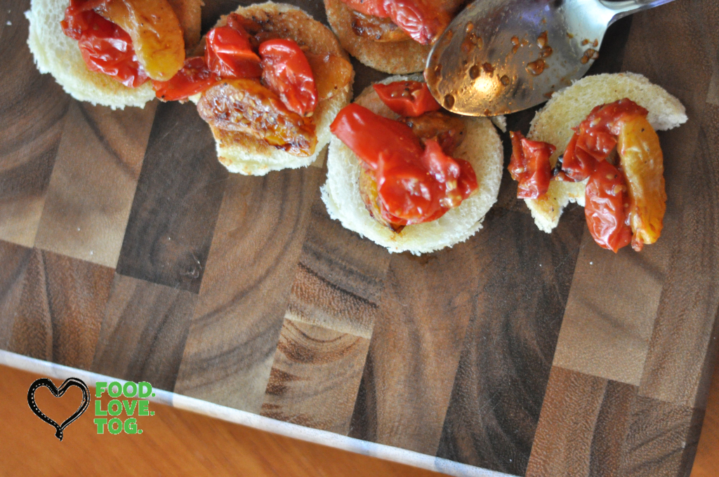 Cherry Tomato & Clementine Crostini- foodlovetog.com